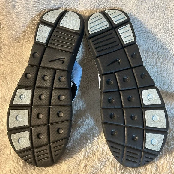 Nike Women’s Comfort Footbed Womens Flip Flops Light Blue, Size 8 (SH01) - Picture 3 of 4